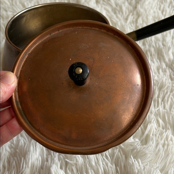 Copper Saucepan / Fondue pot with Black Handle - Picture 3 of 12